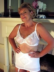 Granny Old Mature vagina porn pictures