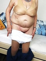 Big Tits Granny quim erotic pictures